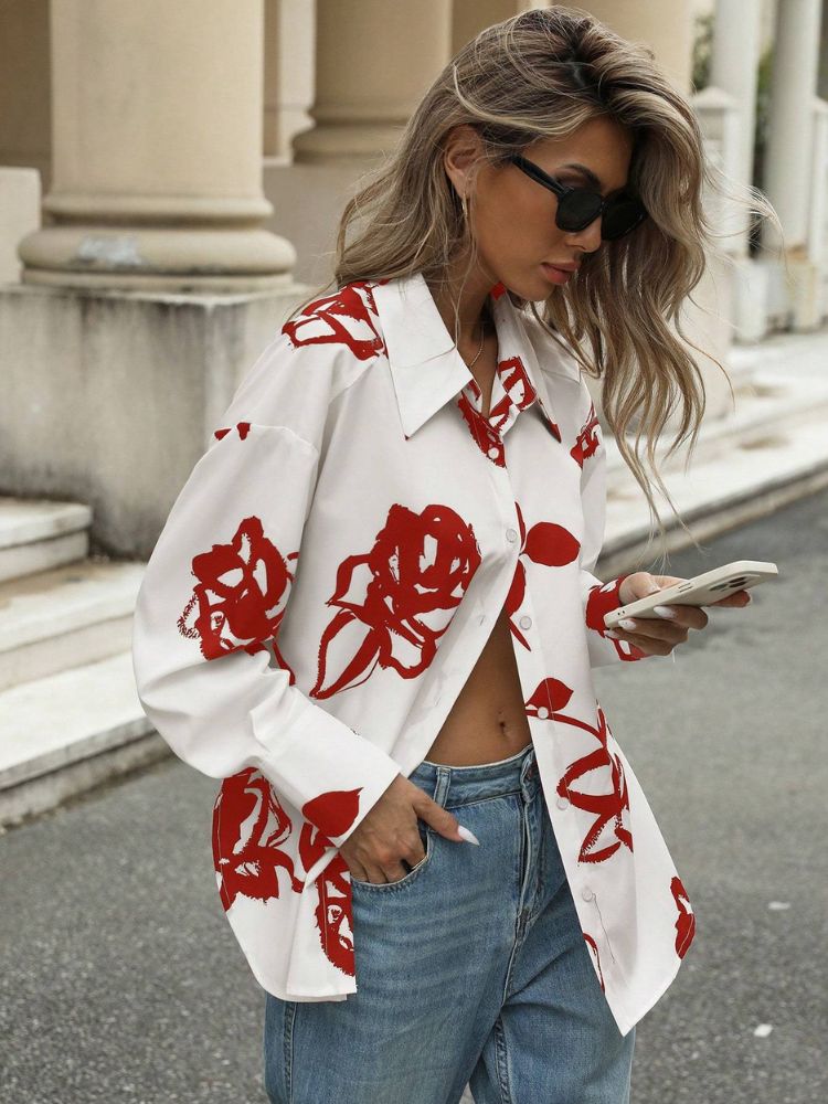 Damenbluse mit Rosenprint und langen Ärmeln